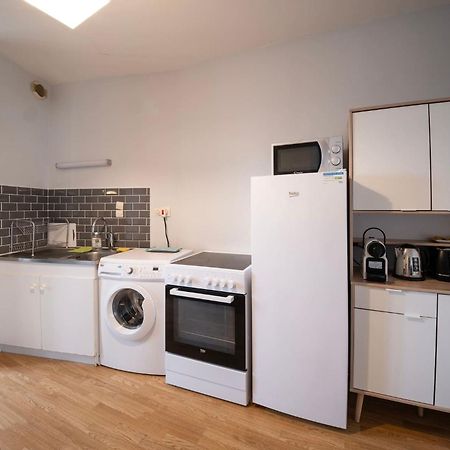 Grand Studio ✰ 35M² ✰ Centre ✰ 4Pers/2Lits ✰ Cuisine ✰ Wifi Candé Exterior photo